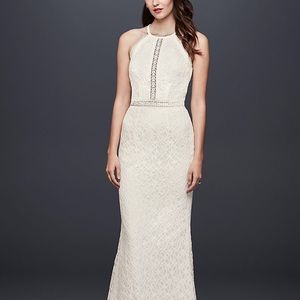 Wedding dress - Size 6 - with hem and bustle pkg